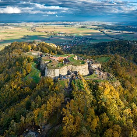 Отель Twierdza Srebrna Gora Donzon Экстерьер фото